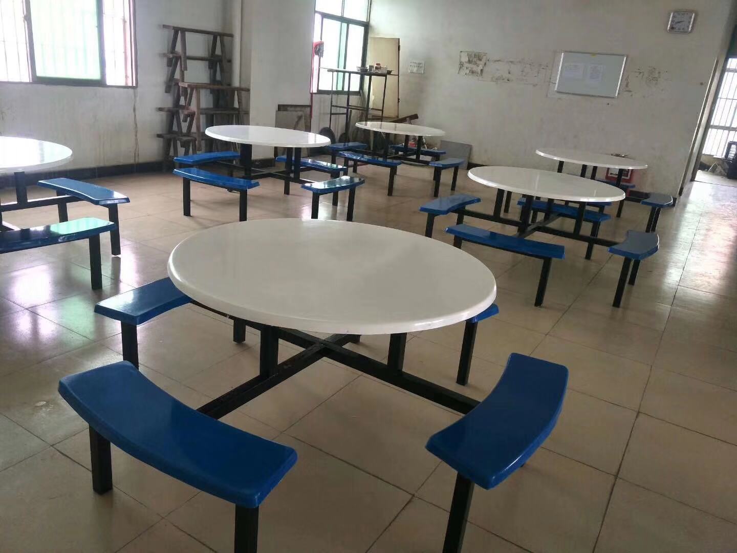 8人圓桌（zhuō）