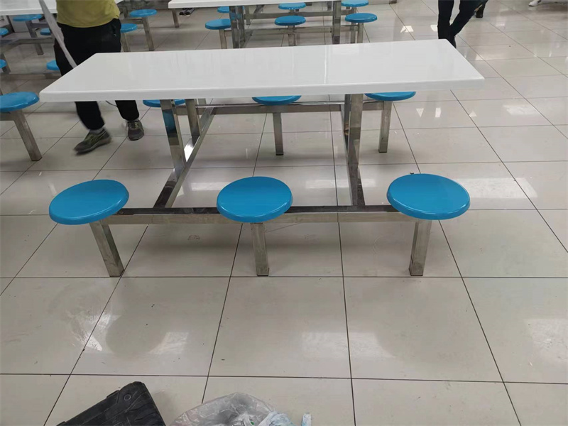 6人圓凳不鏽鋼餐桌（zhuō） (10)